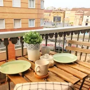 Balcony & Centro Habitación en casa particular